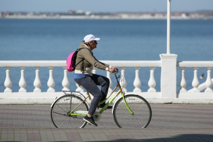 Велосипедам и самокатам запретят въезд на набережную Геленджика