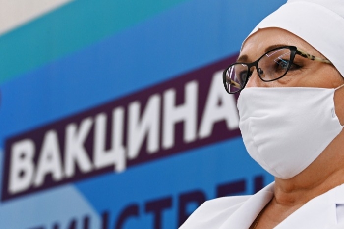 Путин против навязывания вакцинации от COVID-19 россиянам, призывает убеждать сограждан в необходимости привиться