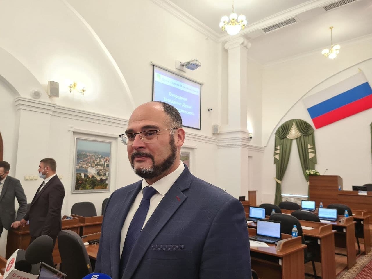 Константин Шестаков официально вступил в должность мэра Владивостока