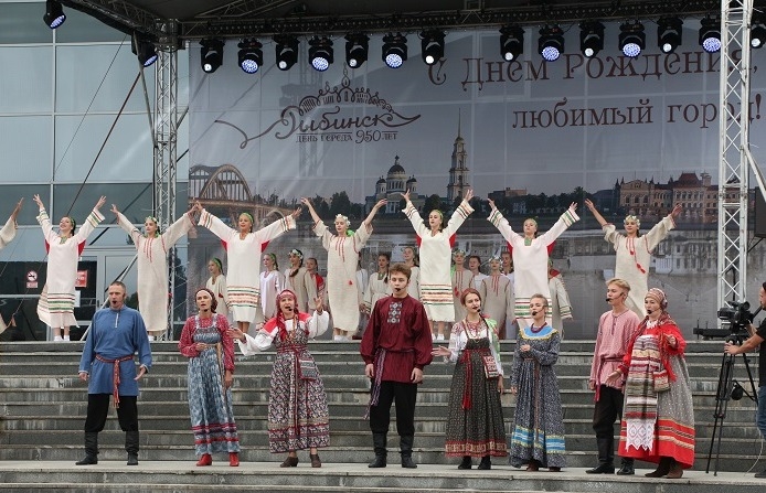 Рыбинск отметил 950-летие выставкой продукции местных производителей и полумарафоном