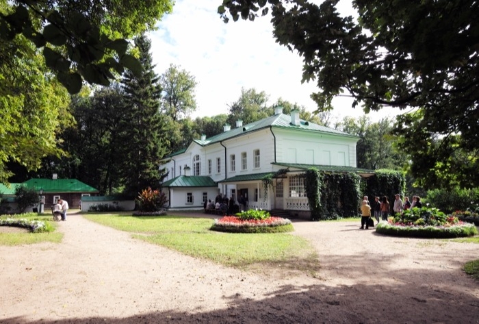 Театральный фестиваль "Толстой" пройдет в сентябре в Ясной Поляне