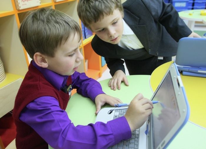 Мишустин ставит задачу разработать план модернизации российских школ до 2024 года