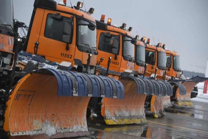 Парк спецтехники подготовлен для уборки снега в Москве