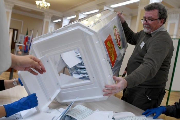 "Единороссы" набирают большинство голосов на выборах в горсовет Новокузнецка