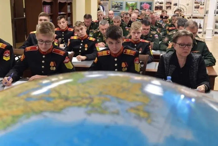 ЦВО проведет Географический диктант на более чем 300 площадках