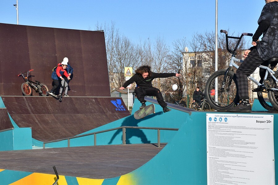 Самый большой на Юге России скейт-парк открыли на Кубани