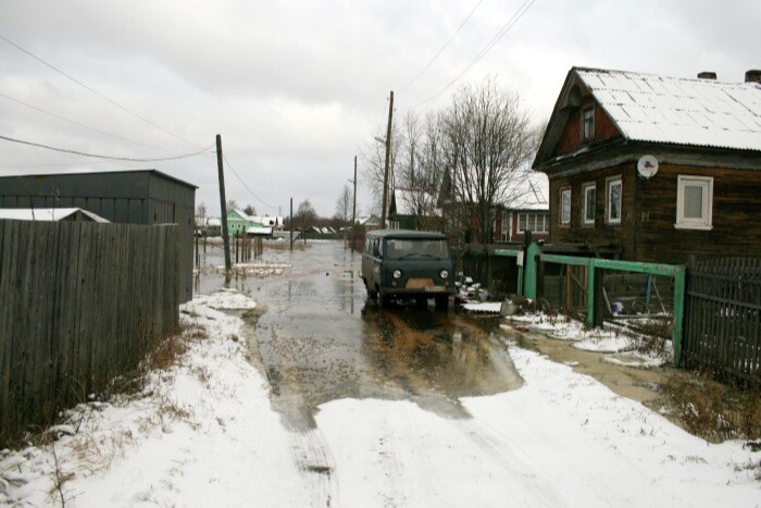 Власти Камчатки окажут помощь жителям подтопленного штормом поселка