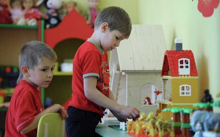 Более 30 детсадов и школ планируется построить в Петербурге в следующем году