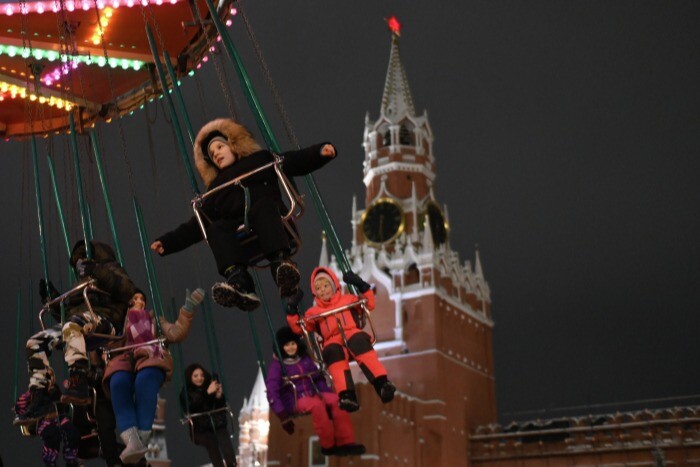 Доступ на Красную площадь в Москве ограничат с 17:00 в канун Нового года в связи с коронавирусом