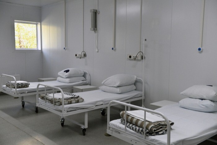 Почти 8 тыс. коек могут развернуть в тюменских ковид-госпиталях при ухудшении эпидситуации
