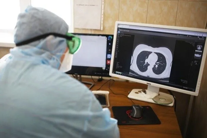 Собянин: заболеваемость COVID-19 в Москве увеличилась за неделю на 70%, госпитализация - на 40%