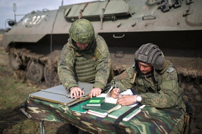 Более 1,5 тыс. военнослужащих ЮВО проводят учения в горах Абхазии