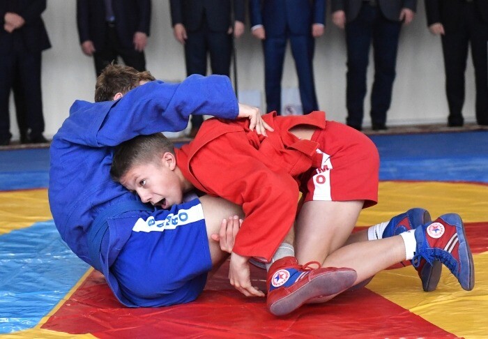 Уроки спортивной борьбы появятся в школах Хабаровского края - правительство региона