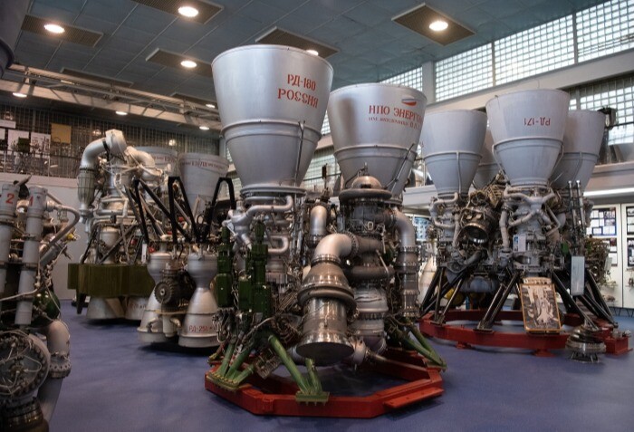 Рогозин: Роскосмос прекращает техобслуживание уже поставленных в США ракетных двигателей