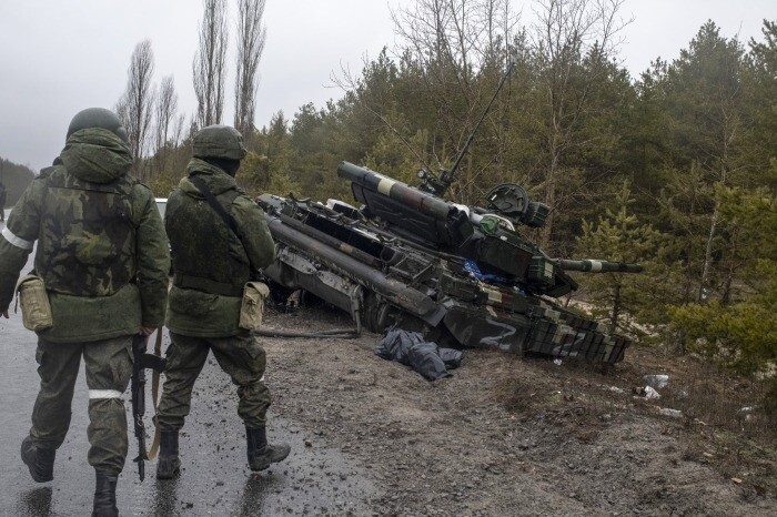 Минобороны РФ: российские военные вывели из строя почти 4 тыс. военных объекта ВСУ