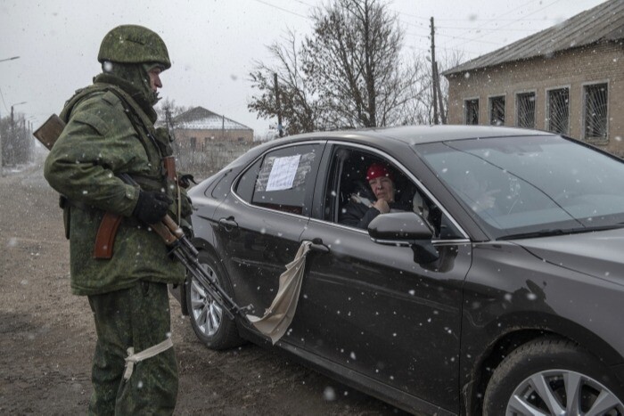 Минобороны РФ сообщило о контроле почти над всей территорией ЛНР
