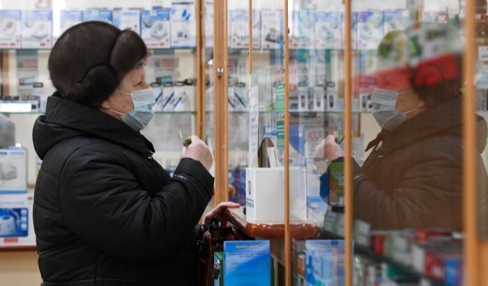 Запас лекарств в аптеках Петербурга составляет от 20 дней до полугода - власти