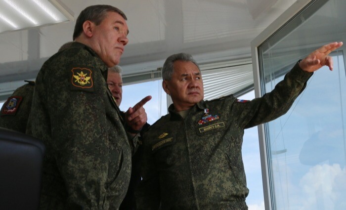 Песков: Минобороны РФ готовит меры по укреплению западного фланга на фоне действий НАТО