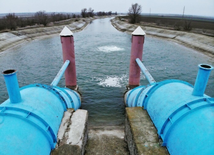 Вода из Днепра заполнила Северо-Крымский канал после 8-летнего перерыва