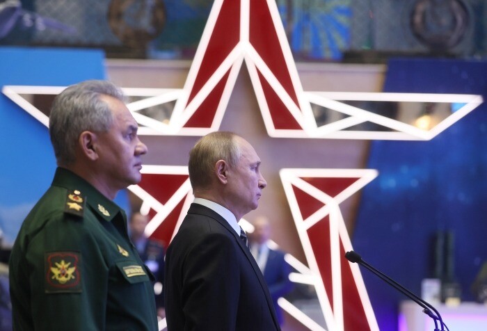 Путин поручил оказать дополнительную поддержку военным-участникам спецоперации на Украине