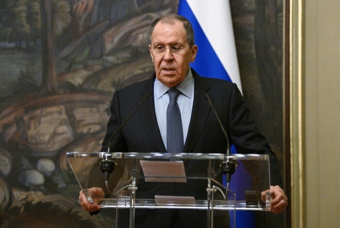 Лавров: Россия выступает за решение конфликта с Украиной путем переговоров