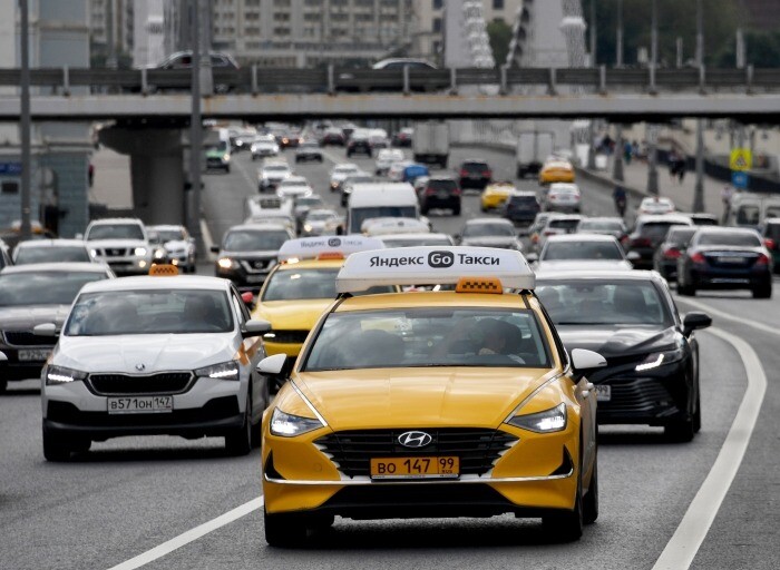 ФСБ получит доступ к базам данных заказов такси - законопроект