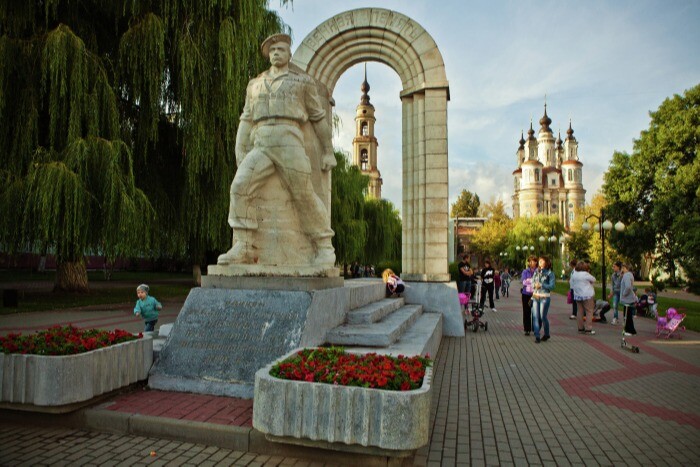 Цикл бесплатных пешеходных экскурсий ждет туристов в трех малых городах Калужской области