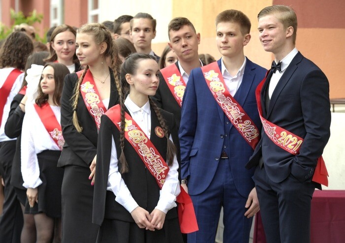 Шествие выпускников школ Пскова состоится после двухлетнего перерыва