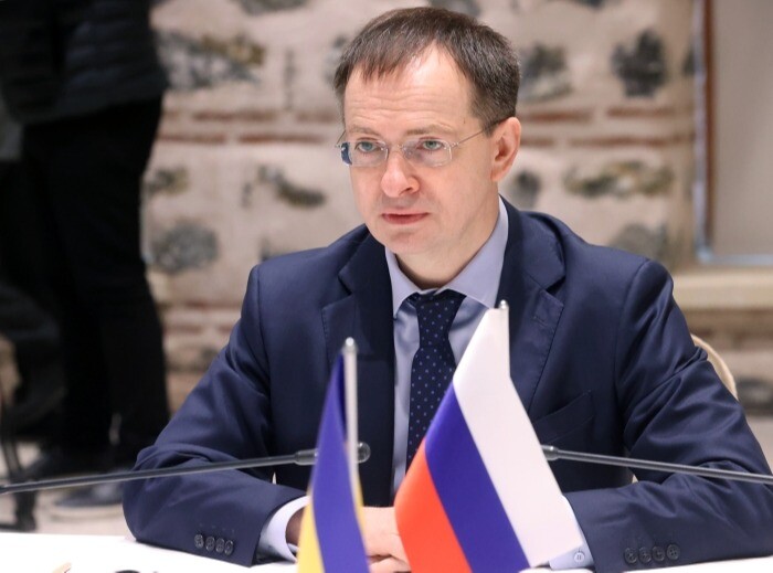 Мединский: РФ не отказывается от переговоров с Украиной, в том числе и на высшем уровне