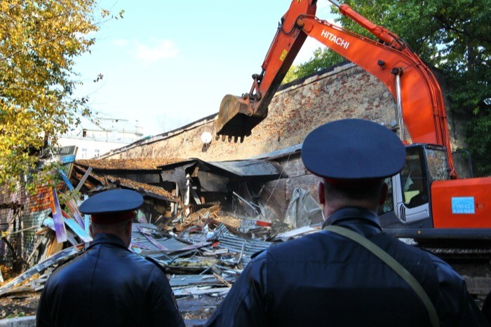 Астраханская область в 2020-2021гг направила более 1 млрд руб. на снос аварийного жилья - губернатор