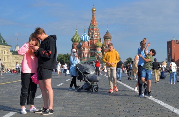 Туркомпаниям вернут часть расходов на организацию поездок в Москву туристов старше 55 лет