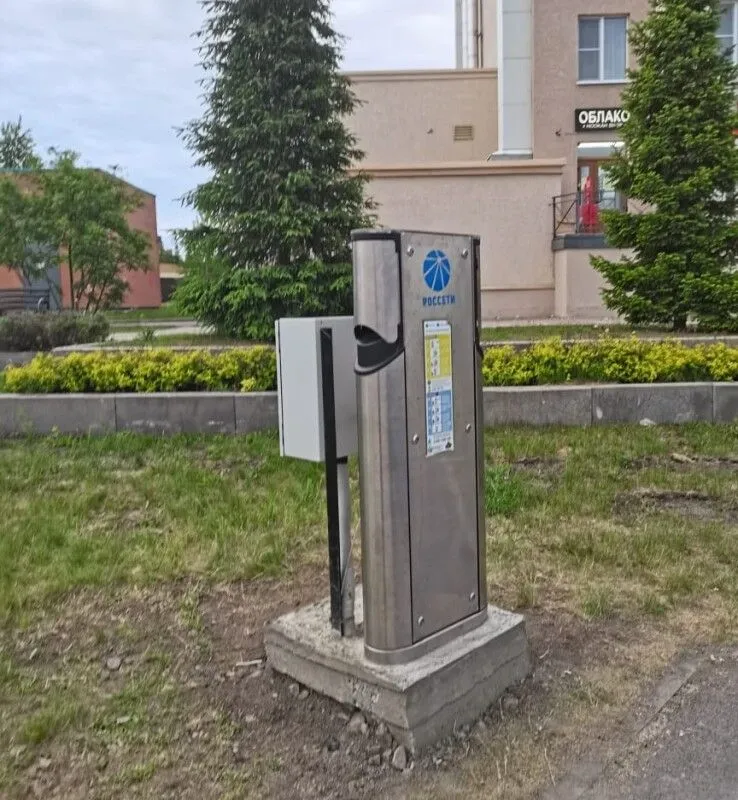 В городе-спутнике Кемерово Лесная поляна открыта станция зарядки электромобилей