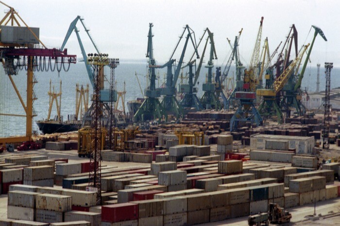 Правительство РФ расширило границы Магаданского морпорта под создание рыбопромышленного кластера