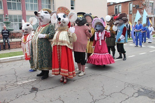 "Мышиные бега" и подушечные бои ждут гостей фестиваля Мыши в Ярославской области