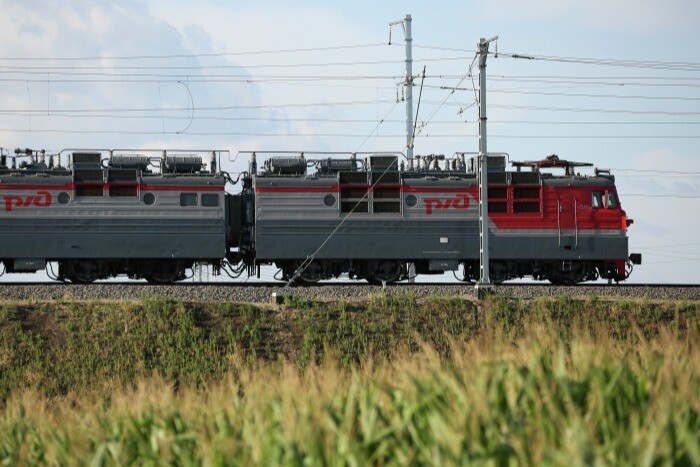 Движение более десятка пассажирских поездов прервано на Кубани - пресс-служба СКЖД