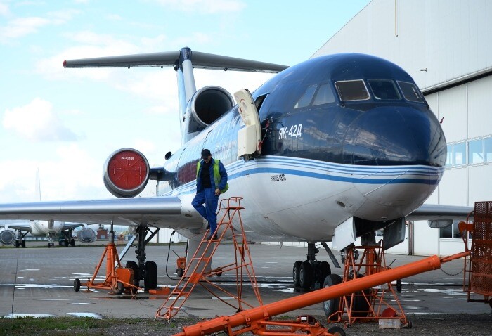 В Якутию прибыл самолет-зондировщик Як-42 для тушения лесных пожаров