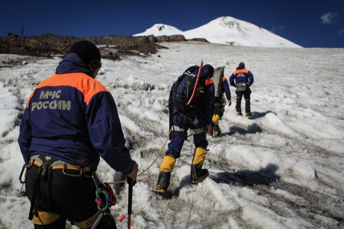 Поиски альпиниста, пропавшего на камчатском вулкане в прошлом году, возобновились - спасатели