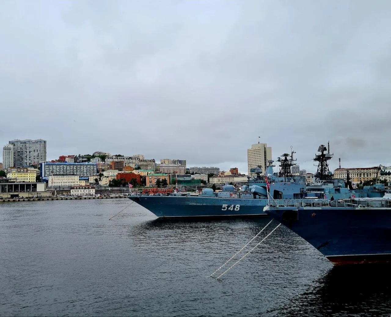 Снятый впервые за 70 лет на кораблях ТОФ фильм о нахимовцах покажут морякам-тихоокеанцам