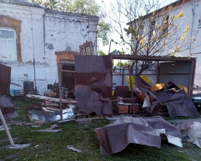 Поврежденные после обстрела со стороны Украины дома курского села Теткино восстановят до 22 августа