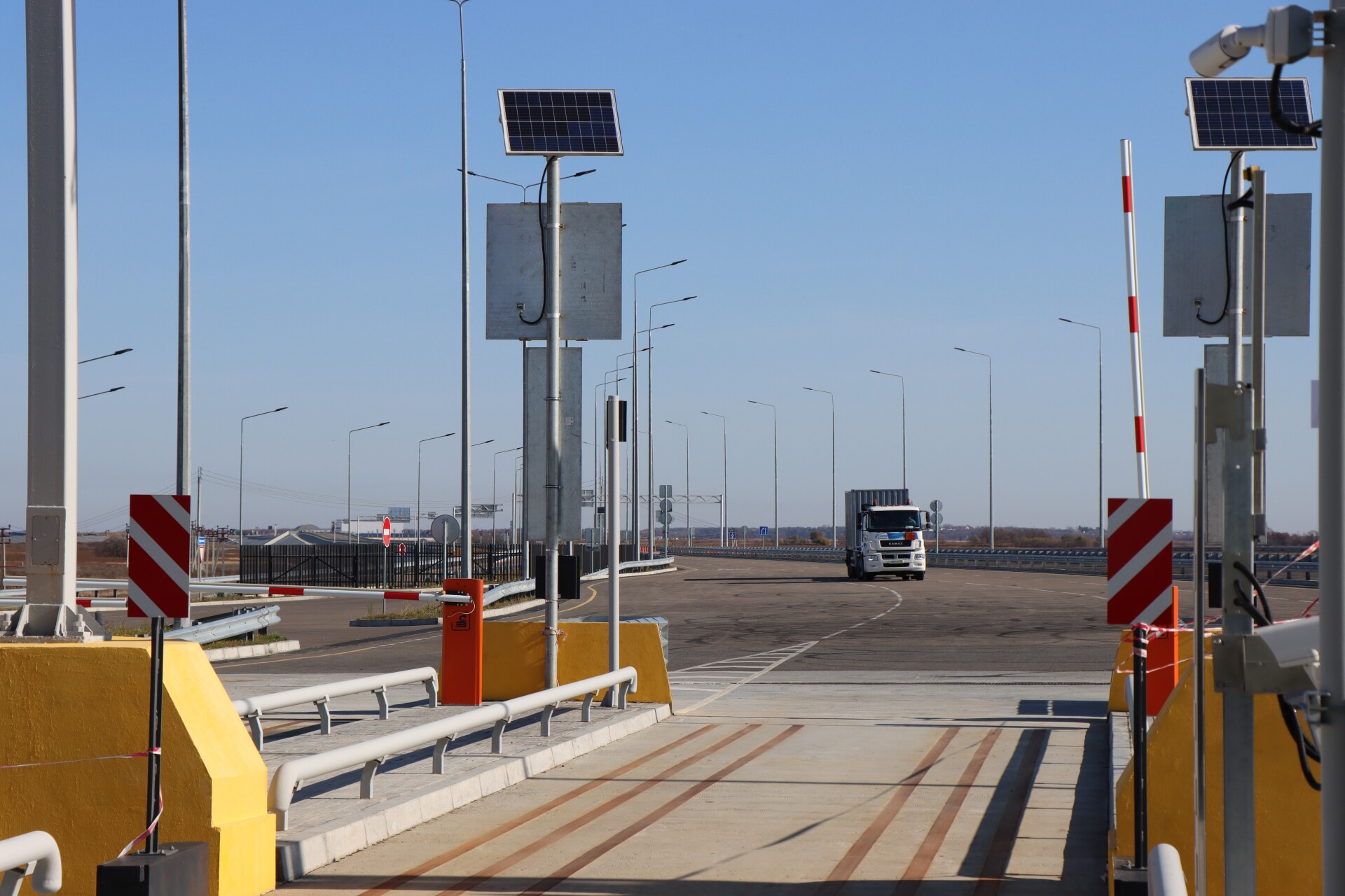 Тестовый бесплатный проезд по мосту из Приамурья в Китай завершится 10 августа