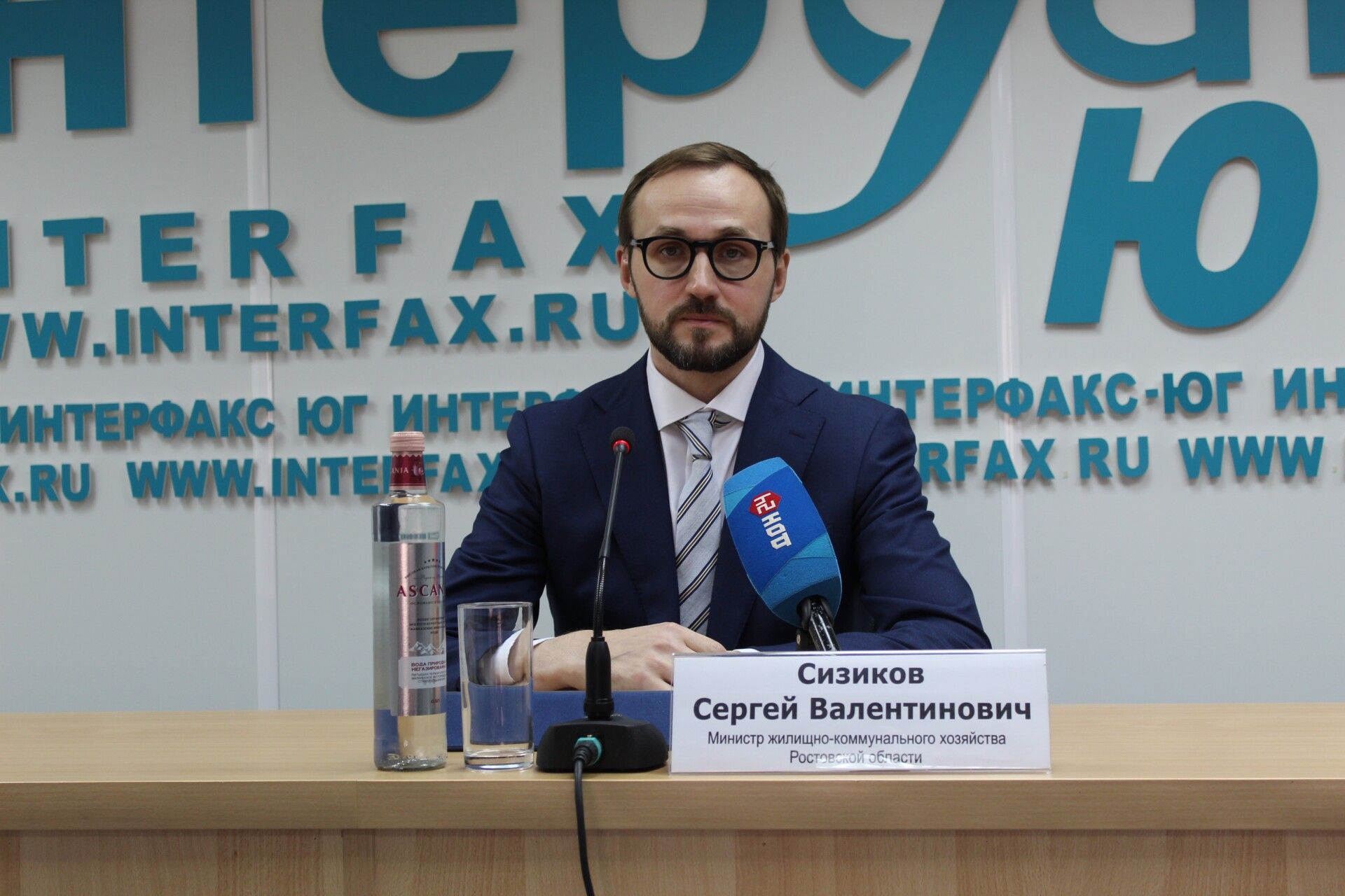 Сизиков министр жкх ростовской. Сизиков министр жкх. Сизиков министр жкх. Сизиков министр жкх. Сизиков министр жкх ростовской.
