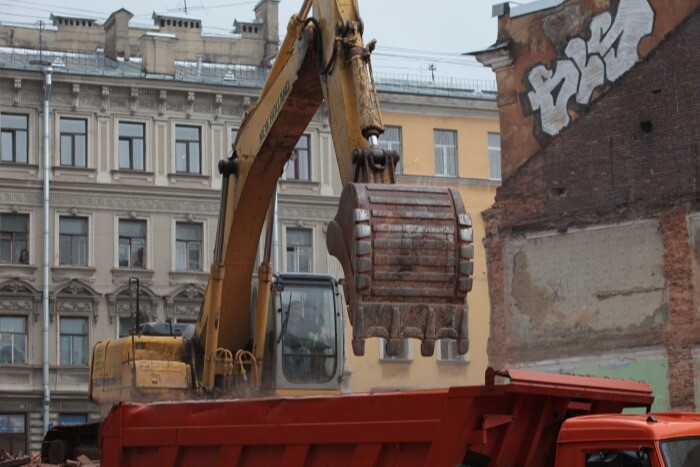 Уголовное дело возбуждено из-за сноса флигелей особняка Салтыковой в центре Петербурга