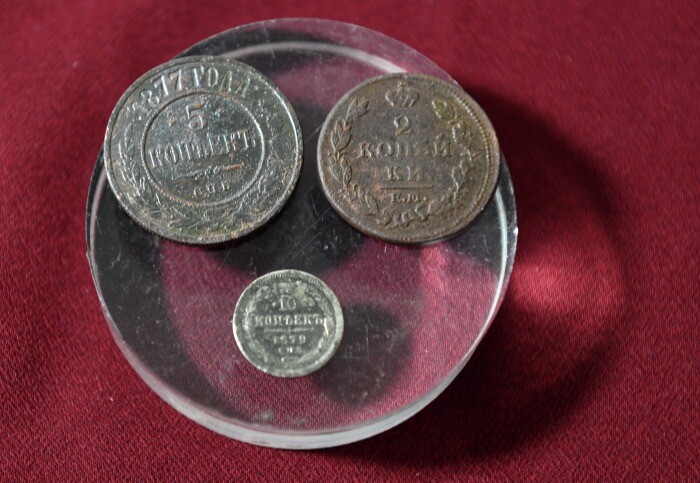 Клад монет XVIII-XIX веков нашли в Великом Новгороде