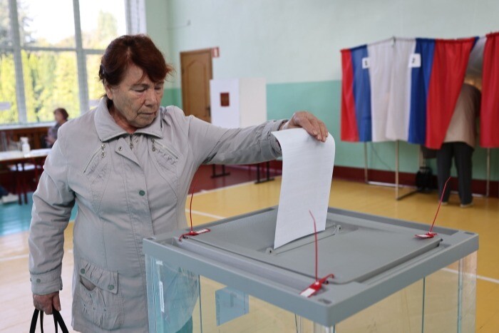 Явка на выборах главы региона в Калининградской области составила 34,2%, в Карелии проголосовали 26,2% избирателей