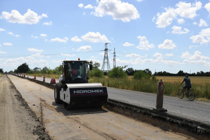РФ в 2022г выделит 35 млрд руб на строительство и реконструкцию федеральных дорог