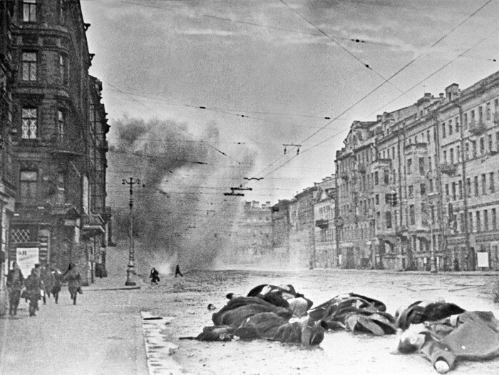Более 1 млн человек погибли в блокадном Ленинграде - прокуратура Петербурга