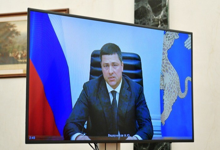 Псковский губернатор призвал военкоматы "не выгребать" всех подряд