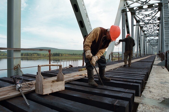 РЖД реконструируют три моста на Транссибе в Приамурье