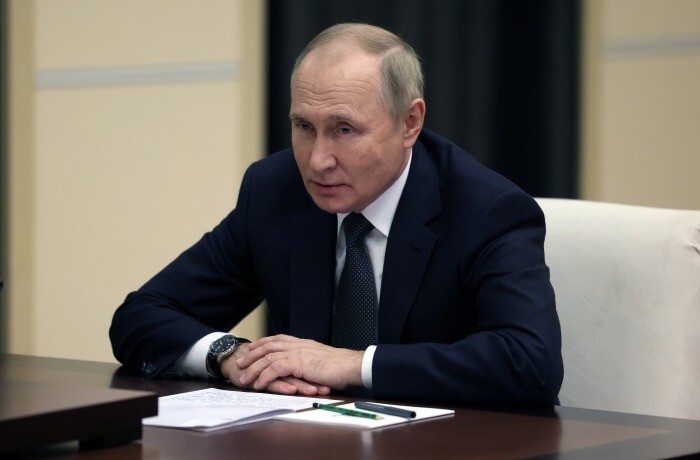 Путин: Россия не вышла из "зерновой сделки", а лишь приостановила участие в ней