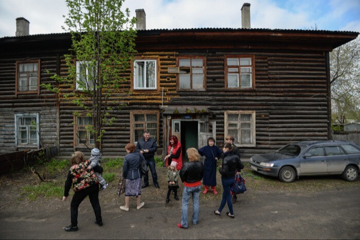 Астраханские власти до конца года переселят из ветхого жилья 3 тыс. человек